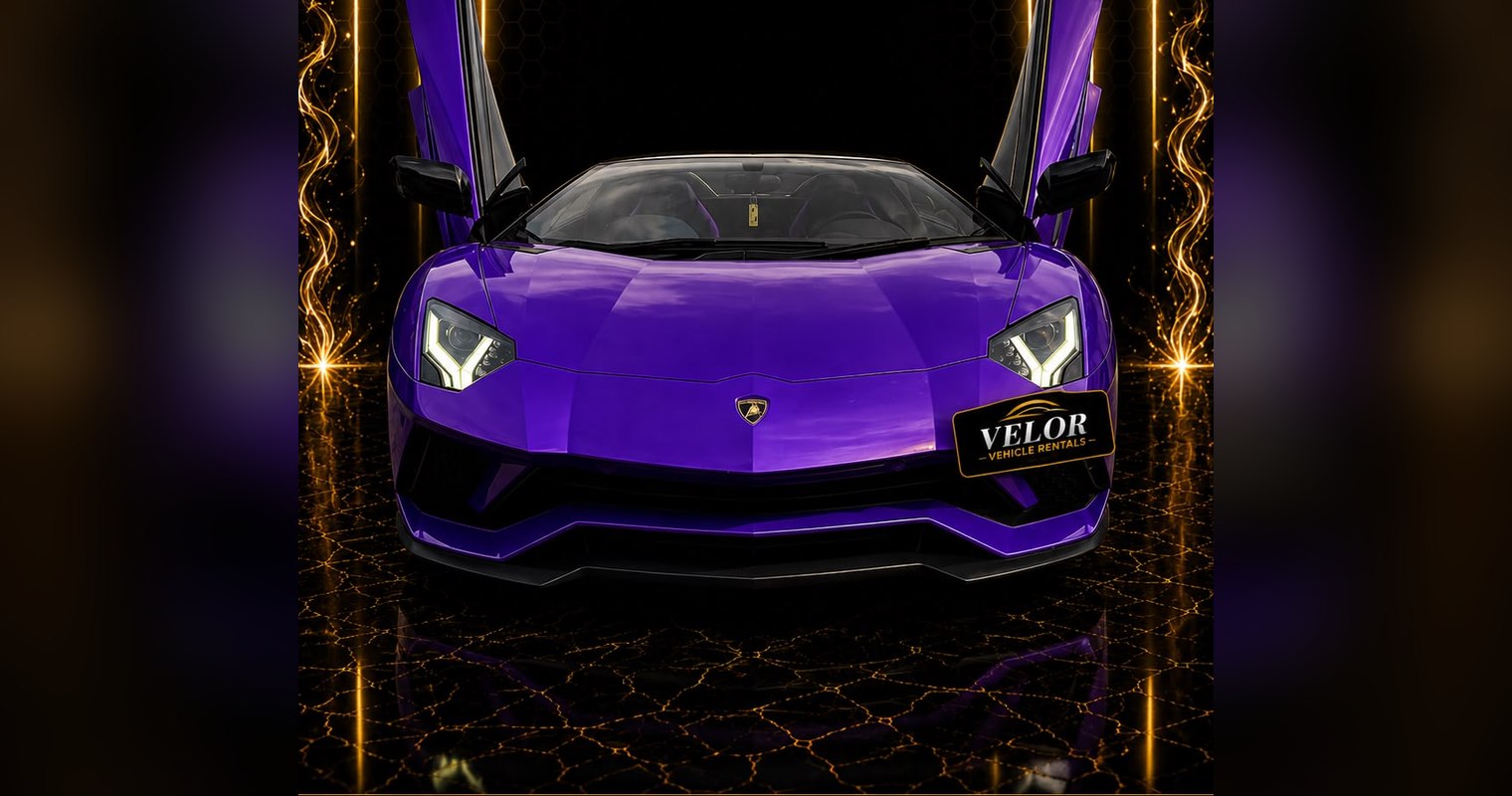 Lamborghini Aventador S LP 740-4 Roadster — front view