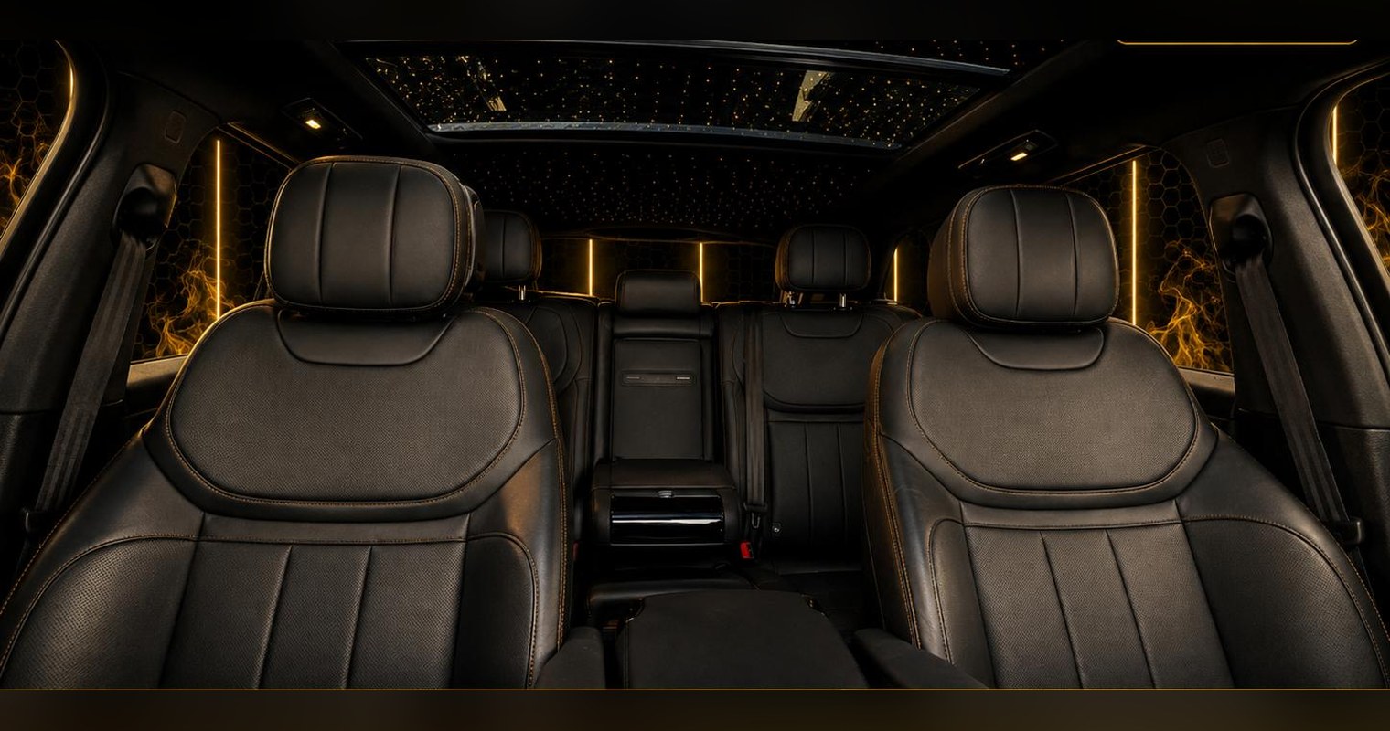 Range Rover Sport D300 Dynamic SE sports seats