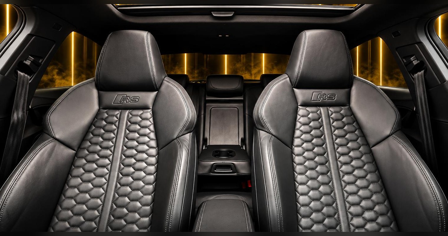 Audi RS 3 Vorsprung sports seats