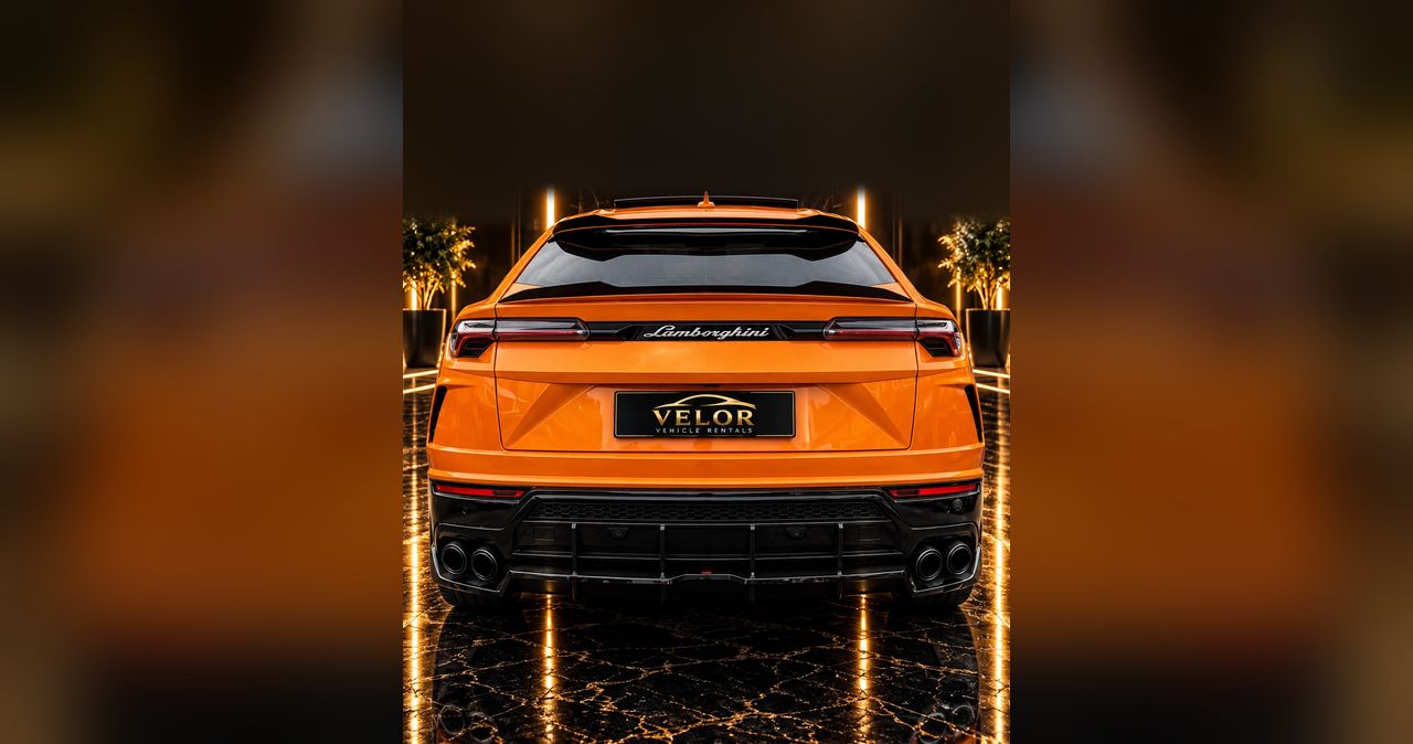 Lamborghini Urus Performante rear view